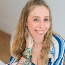 Profile picture for Emmie F