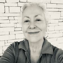 Profile picture for Carolyn Appleton