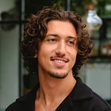 Profile picture for Haris Suta