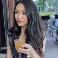 Profile picture for Amanda Sung