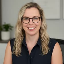 Profile picture for Caroline Flessa