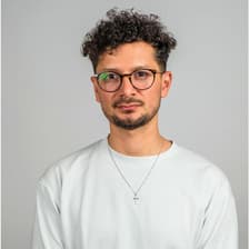 Profile picture for Luardo