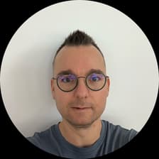 Profile picture for Daniel Sarosi