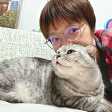 Profile picture for Anne Zhu