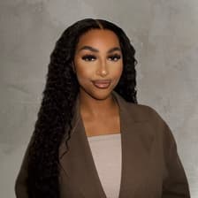 Profile picture for Lily Tewolde