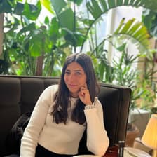 Profile picture for Raquel Comprido