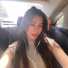 Profile picture for Mai Trinh