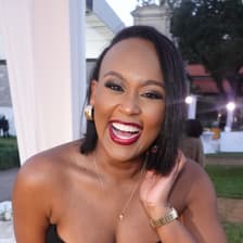 Profile picture for Raphaëlle Verret