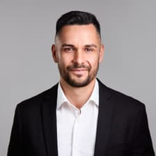 Profile picture for Günther Petelin