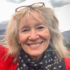 Profile picture for Sarah Bellwood
