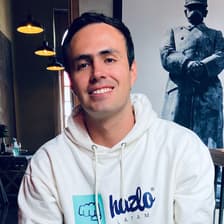 Profile picture for Hernán Estupiñán