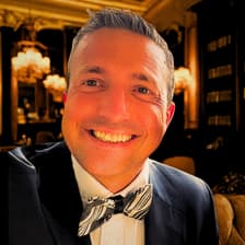 Profile picture for Alex Mohseni
