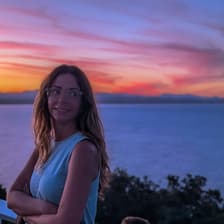Profile picture for Veronica