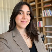 Profile picture for Clara Sánchez
