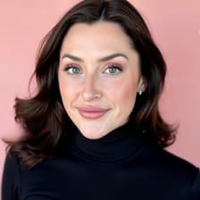 Profile picture for Caitlin Cook