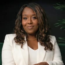 Profile picture for Shauna Smith