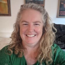 Profile picture for Heather Pertel