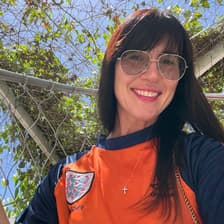 Profile picture for Caitlin Stuart