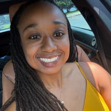 Profile picture for Danielle J.