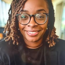 Profile picture for Janine Akinradewo