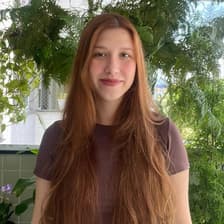 Profile picture for Luiza Borges