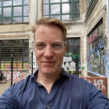 Profile picture for Dr. Volker Siems