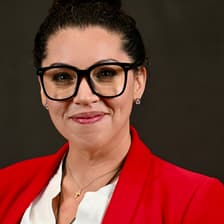 Profile picture for Dr. Emi Barresi