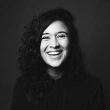 Profile picture for Julia Assis