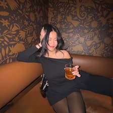 Profile picture for Angelica Liu