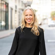 Profile picture for Laura Horton
