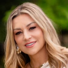 Profile picture for Cassandra McClure