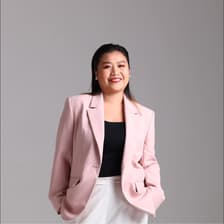 Profile picture for Rewadee Tanan