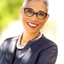 Profile picture for Paula Pretlow