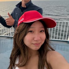 Profile picture for Michelle Z