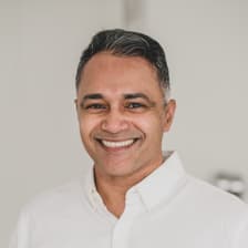 Profile picture for Dave Manu