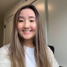 Profile picture for Helen Chen