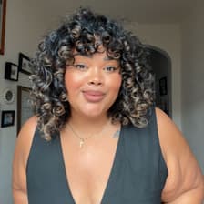 Profile picture for Johanna Nieves