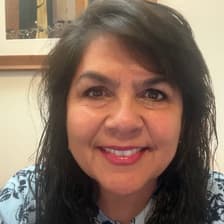 Profile picture for Delia Perla