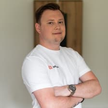Profile picture for Luke Baker