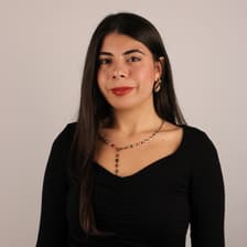 Profile picture for Selinay Yenilmez
