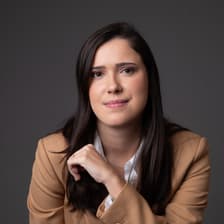 Profile picture for Júlia Neves