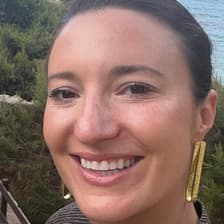Profile picture for Heather Siegel
