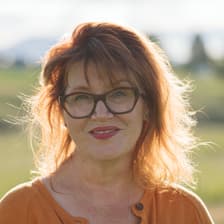 Profile picture for Erin Randall