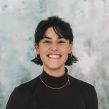 Profile picture for Kara Magalhaes