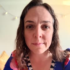Profile picture for Kelly Woznicki