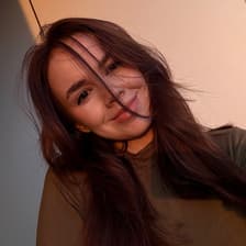 Profile picture for Emily Merdus