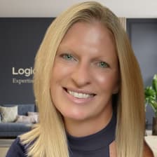 Profile picture for Sinead Woodley