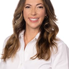 Profile picture for Lisa Moore