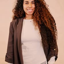Profile picture for Mayara Pires