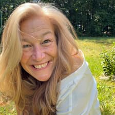 Profile picture for Isabelle Dupuis